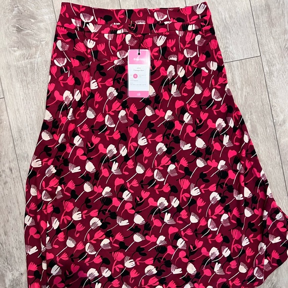 Cabi Corsage Skirt (style 4212) - Picture 5 of 16